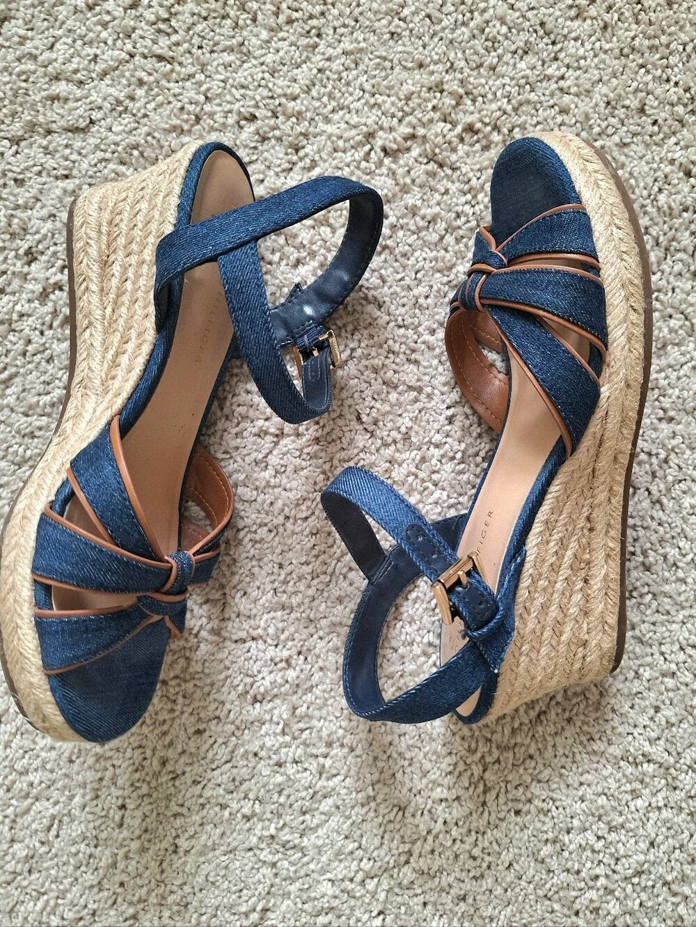 Tommy Hilfiger Gazeiy Blue Denim Espadrille Wedge Sandals Faux Brown Leather 7